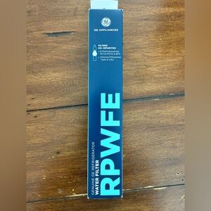 Unopened GE RPWFE Refrigerator Water Filter, Genuine Replacement Filter NWT